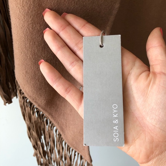 Soia & Kyo Brown Open Front Poncho With Frills - Picture 5 of 7